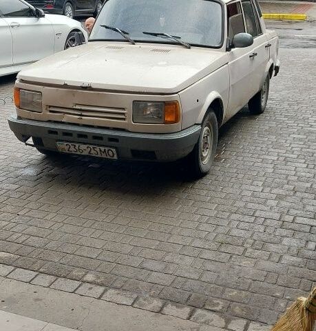 Белый Вартбург 313, объемом двигателя 0 л и пробегом 300 тыс. км за 487 $, фото 1 на Automoto.ua