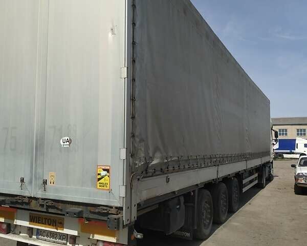 Черный Виелтон НС, объемом двигателя 0 л и пробегом 0 тыс. км за 7500 $, фото 1 на Automoto.ua