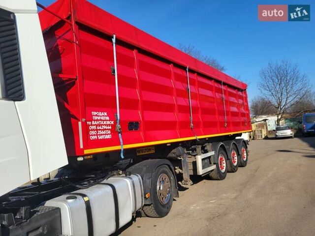 Виелтон НС, объемом двигателя 0 л и пробегом 200 тыс. км за 18500 $, фото 1 на Automoto.ua