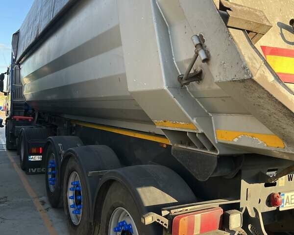 Серый Виелтон NW 3, объемом двигателя 0 л и пробегом 0 тыс. км за 16000 $, фото 1 на Automoto.ua