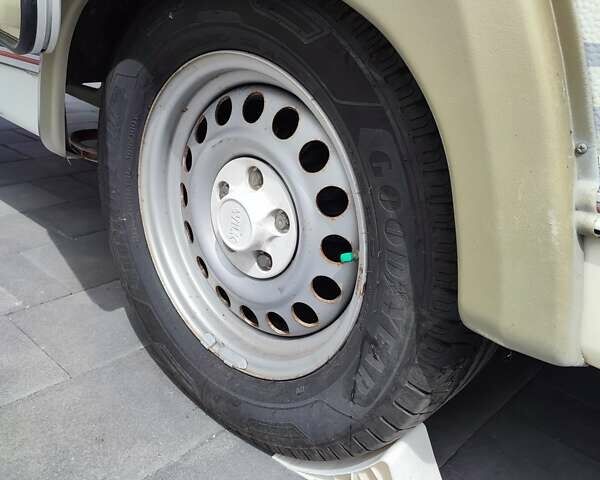 Вилк Караванс 2001 в Ковель на Automoto.ua Вилк Караванс, объемом двигателя 0 л и пробегом 1 тыс. км за 8900 $, фото 1 на Automoto.ua