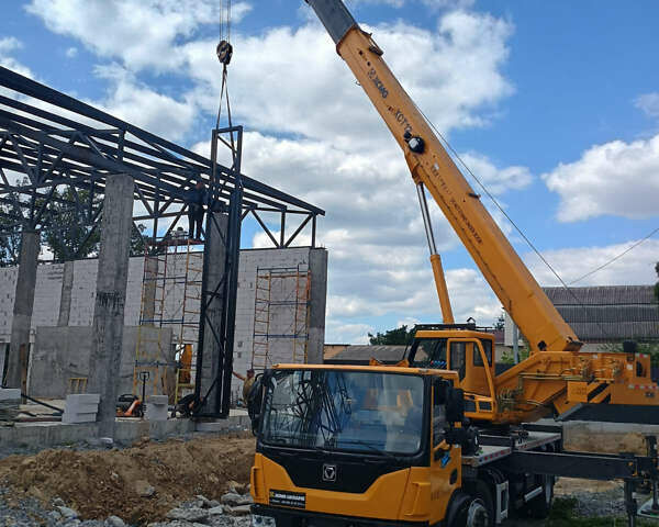 Жовтий ХЦМГ XCT 12, об'ємом двигуна 6.75 л та пробігом 1 тис. км за 125000 $, фото 1 на Automoto.ua