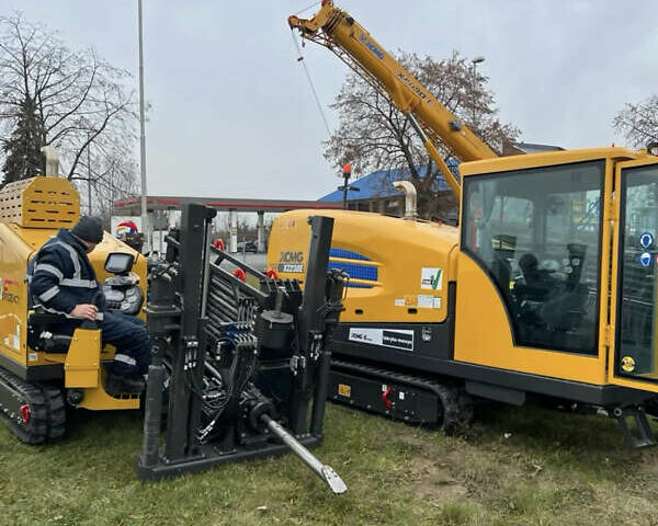 Желтый ХЦМГ XE, объемом двигателя 0 л и пробегом 0 тыс. км за 121000 $, фото 1 на Automoto.ua