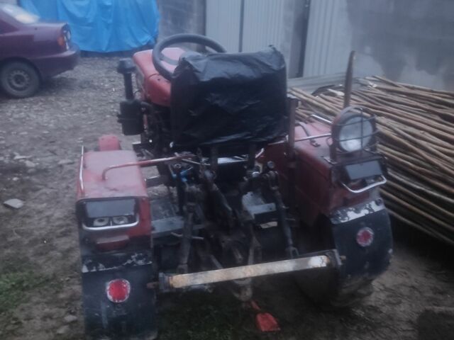 Красный Cингтаи 160, объемом двигателя 1.5 л и пробегом 10 тыс. км за 2000 $, фото 1 на Automoto.ua