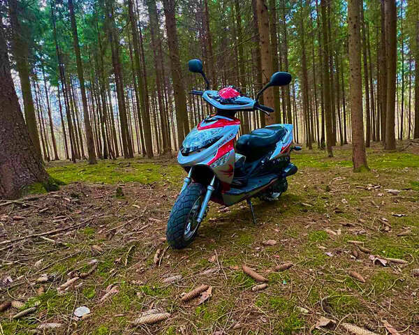 Уібен YB 50QT-9V, об'ємом двигуна 0 л та пробігом 8 тис. км за 360 $, фото 1 на Automoto.ua