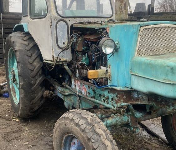 Зелений ЮМЗ 6, об'ємом двигуна 0.5 л та пробігом 3 тис. км за 3500 $, фото 1 на Automoto.ua