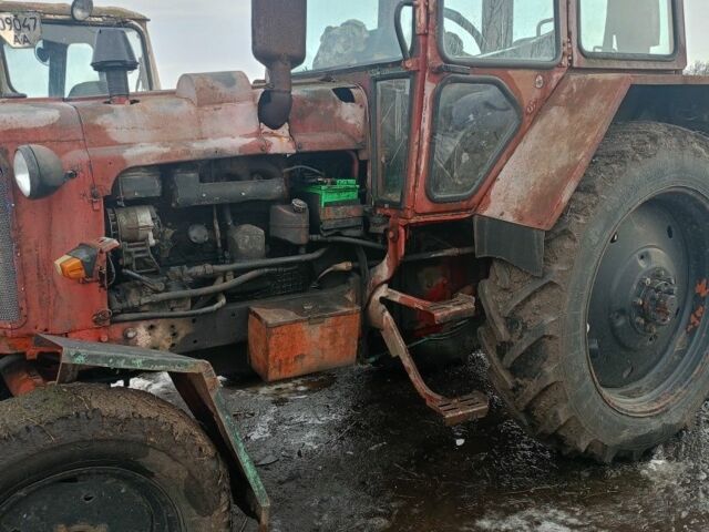 Красный ЮМЗ 6Л, объемом двигателя 5 л и пробегом 10 тыс. км за 5000 $, фото 1 на Automoto.ua