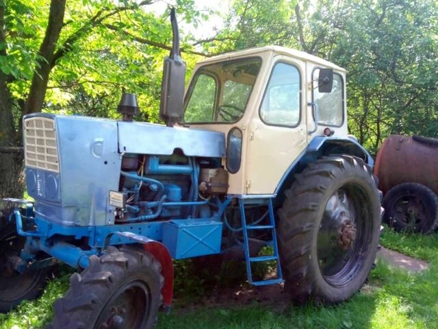 ЮМЗ Другая, объемом двигателя 4.9 л и пробегом 1000 тыс. км за 3800 $, фото 1 на Automoto.ua