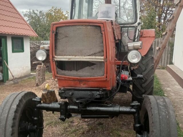 ЮМЗ Другая, объемом двигателя 4 л и пробегом 1000 тыс. км за 2700 $, фото 1 на Automoto.ua