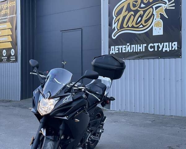 Чорний Ямаха FZ, об'ємом двигуна 0.6 л та пробігом 13 тис. км за 5100 $, фото 1 на Automoto.ua