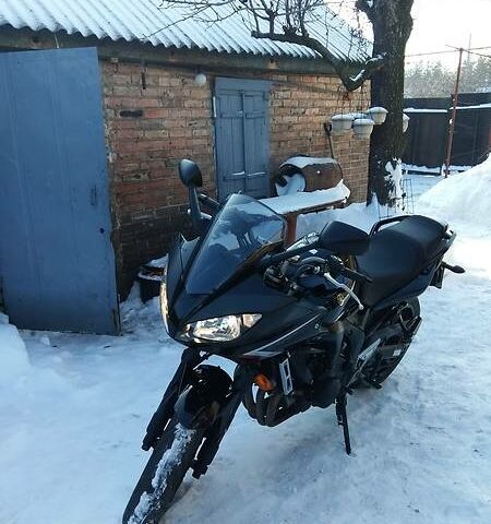 Чорний Ямаха FZ, об'ємом двигуна 0.6 л та пробігом 33 тис. км за 5800 $, фото 1 на Automoto.ua