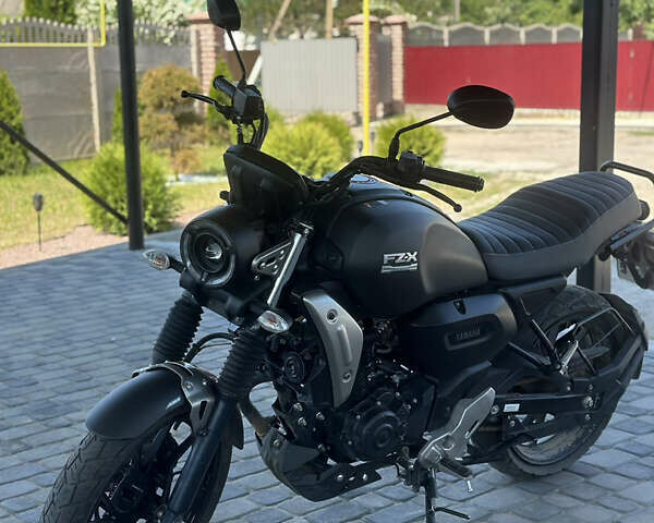 Чорний Ямаха ФЗКС, об'ємом двигуна 0 л та пробігом 8 тис. км за 2500 $, фото 1 на Automoto.ua