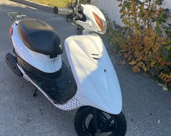 Білий Ямаха Jog, об'ємом двигуна 0.05 л та пробігом 26 тис. км за 593 $, фото 1 на Automoto.ua