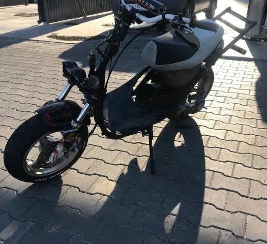 Ямаха Джог, объемом двигателя 0.13 л и пробегом 0 тыс. км за 121 $, фото 1 на Automoto.ua