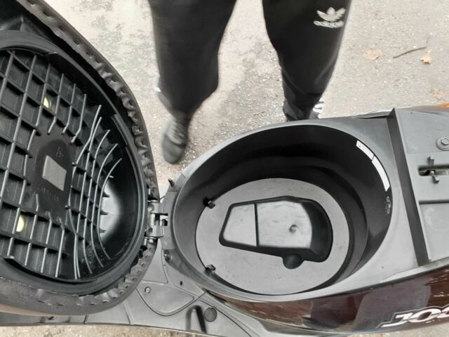 Ямаха Джог, объемом двигателя 49 л и пробегом 0 тыс. км за 831 $, фото 1 на Automoto.ua