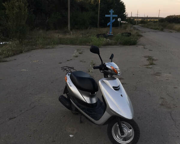 Серый Ямаха Джог, объемом двигателя 0 л и пробегом 19 тыс. км за 518 $, фото 1 на Automoto.ua