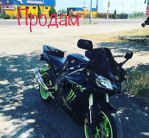 Чорний Ямаха R1, об'ємом двигуна 1 л та пробігом 54 тис. км за 4299 $, фото 1 на Automoto.ua