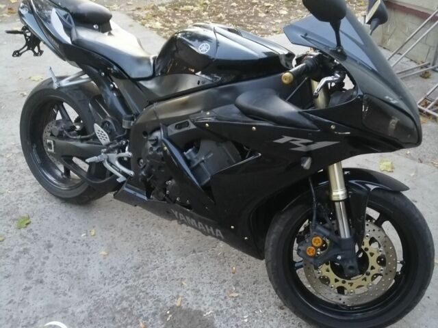 Ямаха R1, об'ємом двигуна 100 л та пробігом 0 тис. км за 3500 $, фото 1 на Automoto.ua