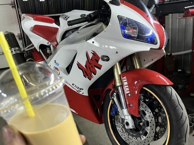 Ямаха R1, об'ємом двигуна 1 л та пробігом 0 тис. км за 6500 $, фото 1 на Automoto.ua