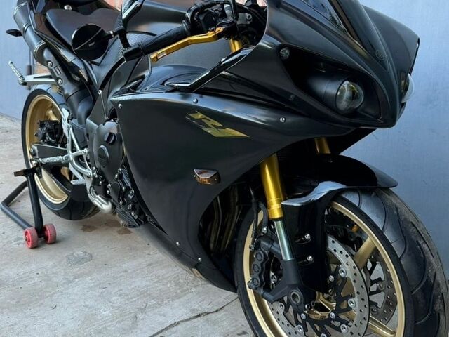 Ямаха Р1, объемом двигателя 1 л и пробегом 24 тыс. км за 10000 $, фото 1 на Automoto.ua