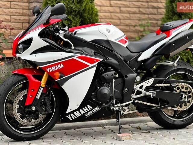 Ямаха R1, об'ємом двигуна 1 л та пробігом 14 тис. км за 13000 $, фото 1 на Automoto.ua