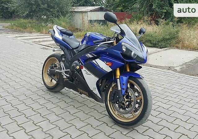 Синій Ямаха R1, об'ємом двигуна 1 л та пробігом 7 тис. км за 3950 $, фото 1 на Automoto.ua