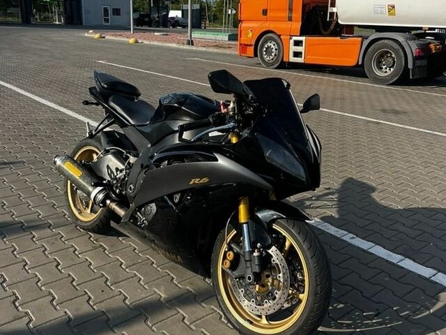 Чорний Ямаха R6, об'ємом двигуна 0.6 л та пробігом 22 тис. км за 9500 $, фото 1 на Automoto.ua