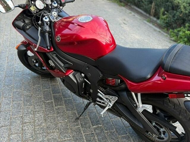 Червоний Ямаха R6, об'ємом двигуна 0.6 л та пробігом 20 тис. км за 7300 $, фото 1 на Automoto.ua