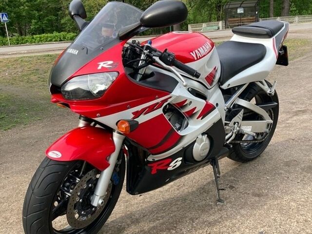 Ямаха R6, об'ємом двигуна 0.6 л та пробігом 48 тис. км за 4399 $, фото 1 на Automoto.ua