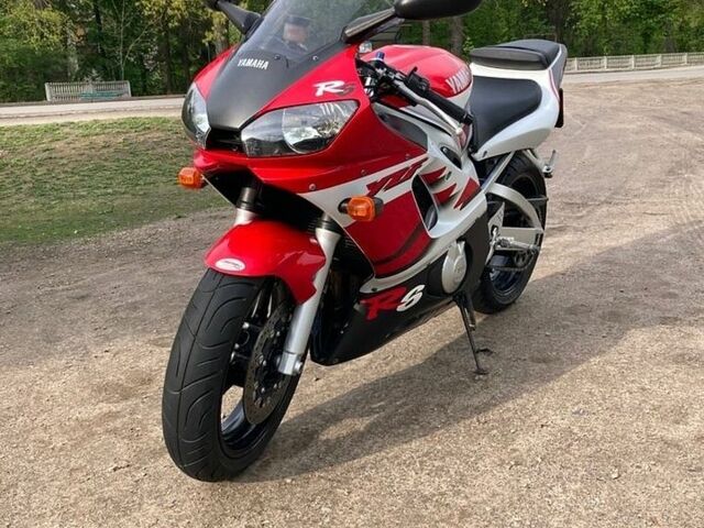 Ямаха R6, об'ємом двигуна 0.6 л та пробігом 48 тис. км за 3950 $, фото 1 на Automoto.ua