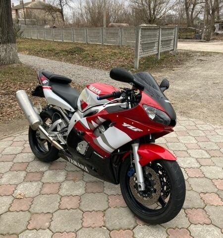 Ямаха R6, об'ємом двигуна 0.6 л та пробігом 30 тис. км за 4799 $, фото 1 на Automoto.ua