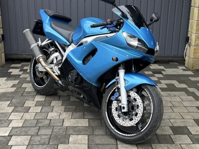 Ямаха R6, об'ємом двигуна 0.6 л та пробігом 0 тис. км за 4600 $, фото 1 на Automoto.ua