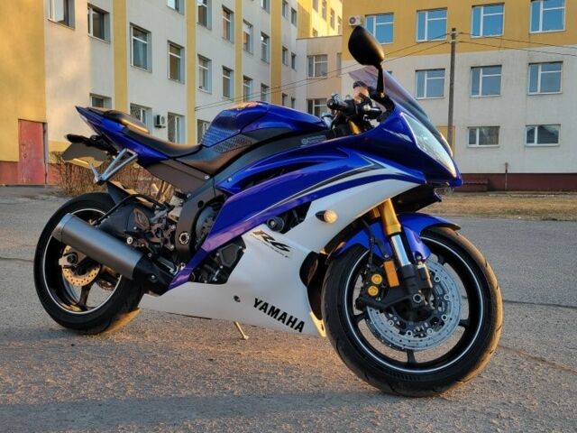 Ямаха R6, об'ємом двигуна 0.6 л та пробігом 0 тис. км за 8400 $, фото 1 на Automoto.ua