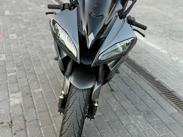 Ямаха R6, об'ємом двигуна 0.6 л та пробігом 19 тис. км за 4000 $, фото 1 на Automoto.ua