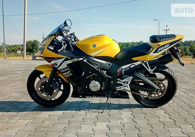 Помаранчевий Ямаха R6, об'ємом двигуна 0.6 л та пробігом 40 тис. км за 5400 $, фото 1 на Automoto.ua