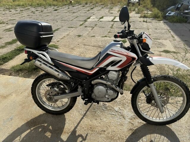 Ямаха Серов, объемом двигателя 0.25 л и пробегом 0 тыс. км за 3559 $, фото 1 на Automoto.ua