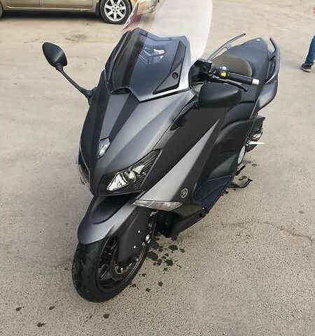 Чорний Ямаха T-max, об'ємом двигуна 0.53 л та пробігом 8 тис. км за 3600 $, фото 1 на Automoto.ua