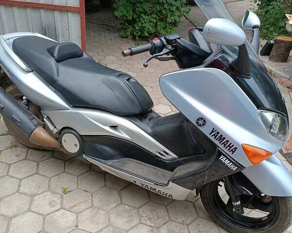 Ямаха T-max, об'ємом двигуна 0 л та пробігом 35 тис. км за 2000 $, фото 1 на Automoto.ua