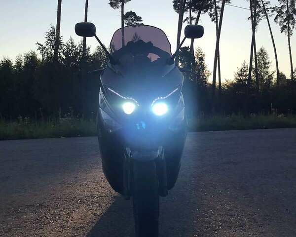 Ямаха Т-макс, объемом двигателя 0 л и пробегом 31 тыс. км за 4300 $, фото 1 на Automoto.ua