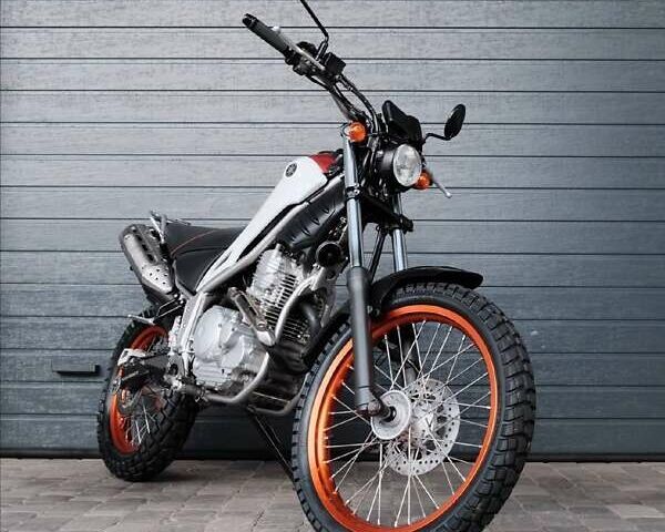 Оранжевый Ямаха Трикер, объемом двигателя 0.25 л и пробегом 14 тыс. км за 4100 $, фото 1 на Automoto.ua