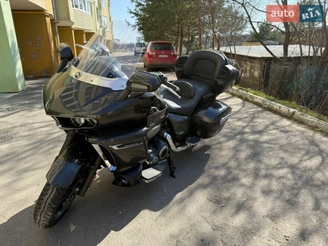 Сірий Ямаха Вентура, об'ємом двигуна 1.85 л та пробігом 18 тис. км за 18500 $, фото 1 на Automoto.ua