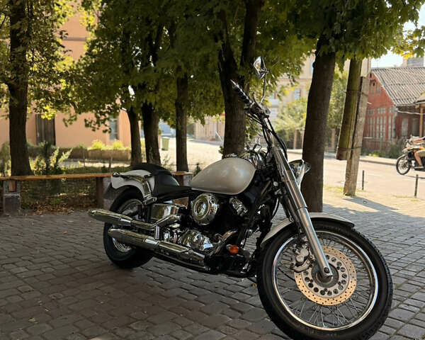 Белый Ямаха Drag Star 400, объемом двигателя 0.4 л и пробегом 34 тыс. км за 3700 $, фото 1 на Automoto.ua