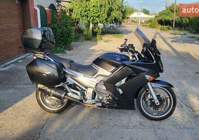 Серый Ямаха FJR 1300, объемом двигателя 1.3 л и пробегом 61 тыс. км за 8000 $, фото 1 на Automoto.ua