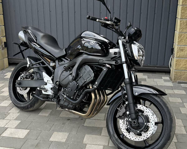 Чорний Ямаха FZ6, об'ємом двигуна 0.6 л та пробігом 45 тис. км за 5300 $, фото 1 на Automoto.ua