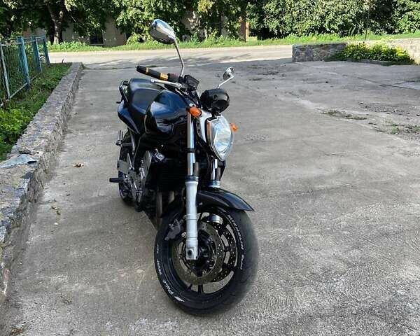 Черный Ямаха FZ6 Fazer, объемом двигателя 0 л и пробегом 90 тыс. км за 2500 $, фото 1 на Automoto.ua