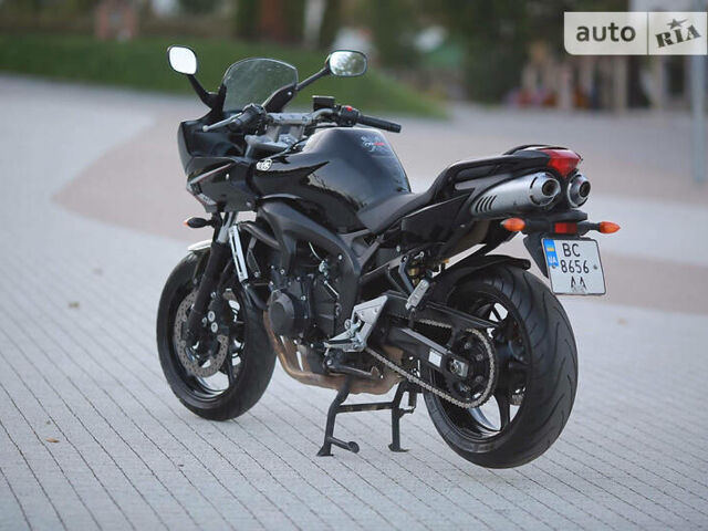 Чорний Ямаха FZ6 Fazer, об'ємом двигуна 0.6 л та пробігом 30 тис. км за 4700 $, фото 1 на Automoto.ua