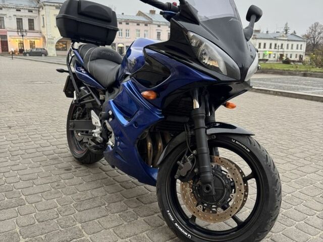 Ямаха FZ6 Fazer, объемом двигателя 0.6 л и пробегом 0 тыс. км за 4950 $, фото 1 на Automoto.ua