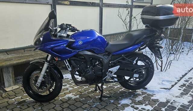 Ямаха FZ6 Fazer, объемом двигателя 0 л и пробегом 19 тыс. км за 4950 $, фото 1 на Automoto.ua