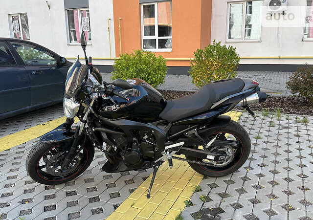 Ямаха FZ6 Fazer, объемом двигателя 0.6 л и пробегом 37 тыс. км за 4990 $, фото 1 на Automoto.ua