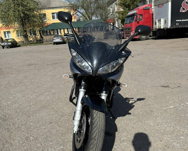 Сірий Ямаха FZ6 Fazer, об'ємом двигуна 0.6 л та пробігом 52 тис. км за 5400 $, фото 1 на Automoto.ua